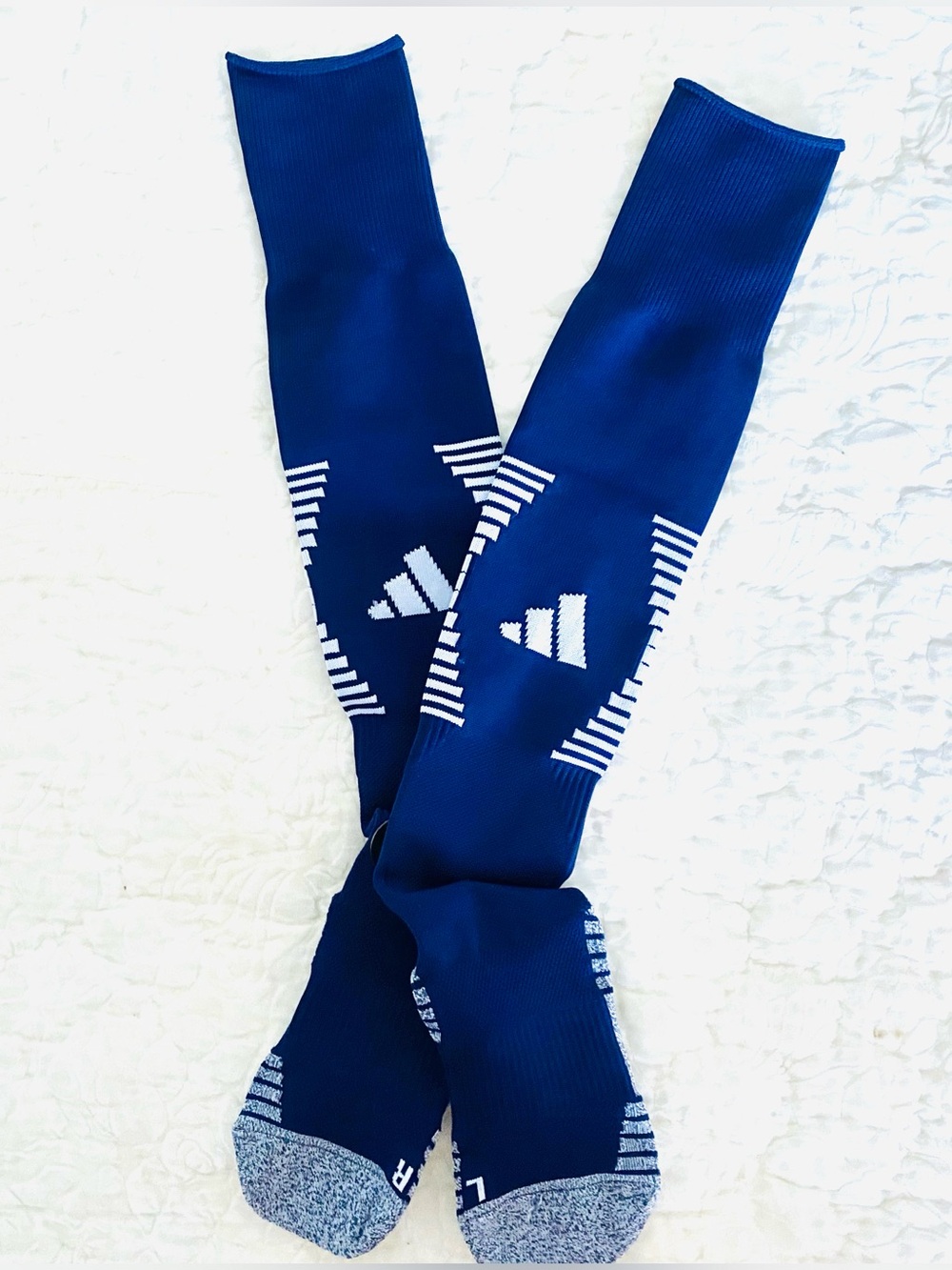 New⚽️Boys Adidas Blue Soccer Socks SZ S (Y)